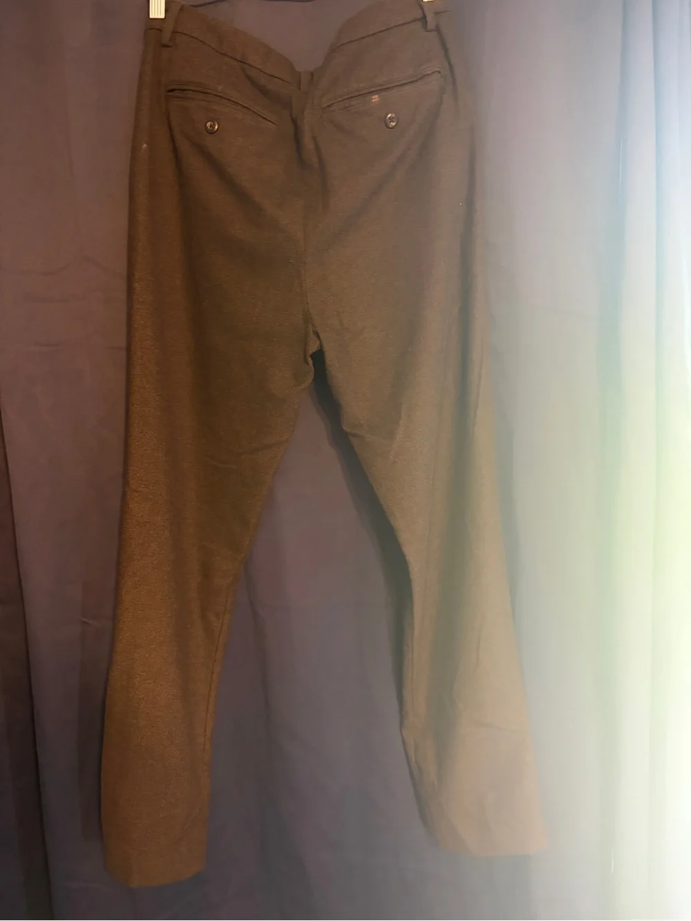 Men's Relaxed Fit Dress Pants in Dark Gray